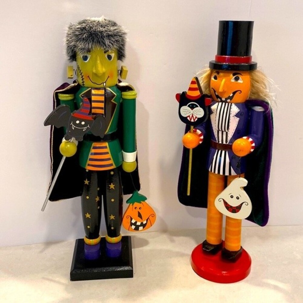 Very Rare Bombay Halloween Wooden Pumpkin 🎃 Nutcracker 15” Tall 5” Wide - Picture 15 of 16